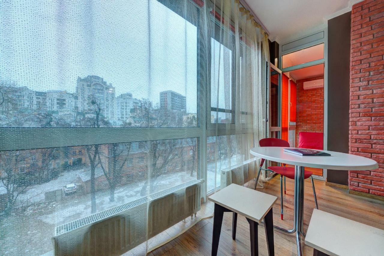 Apartments Near Shevchenko Boulevard Киев Экстерьер фото