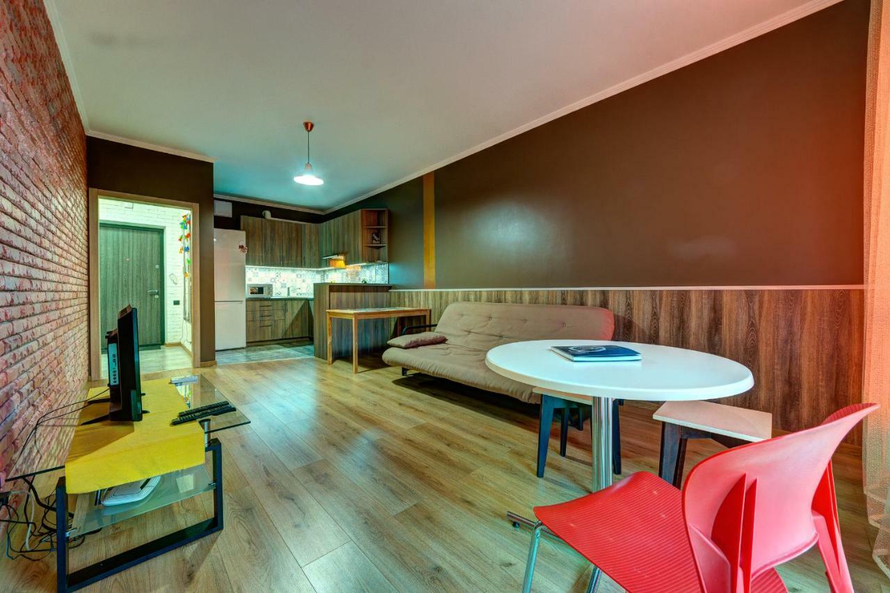 Apartments Near Shevchenko Boulevard Киев Экстерьер фото